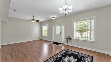 112 Bentley Oaks Boulevard Auburndale FL 33823