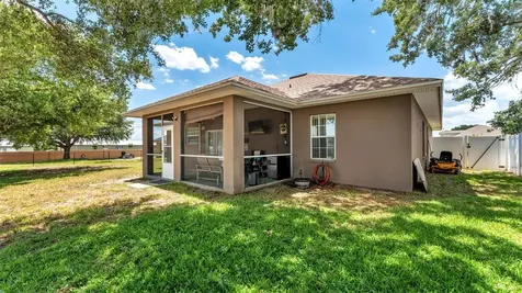 112 Bentley Oaks Boulevard Auburndale FL 33823
