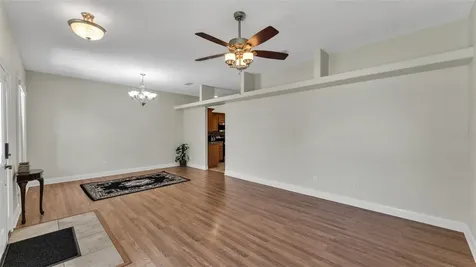 112 Bentley Oaks Boulevard Auburndale FL 33823