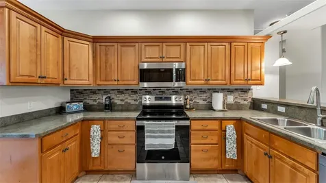 112 Bentley Oaks Boulevard Auburndale FL 33823