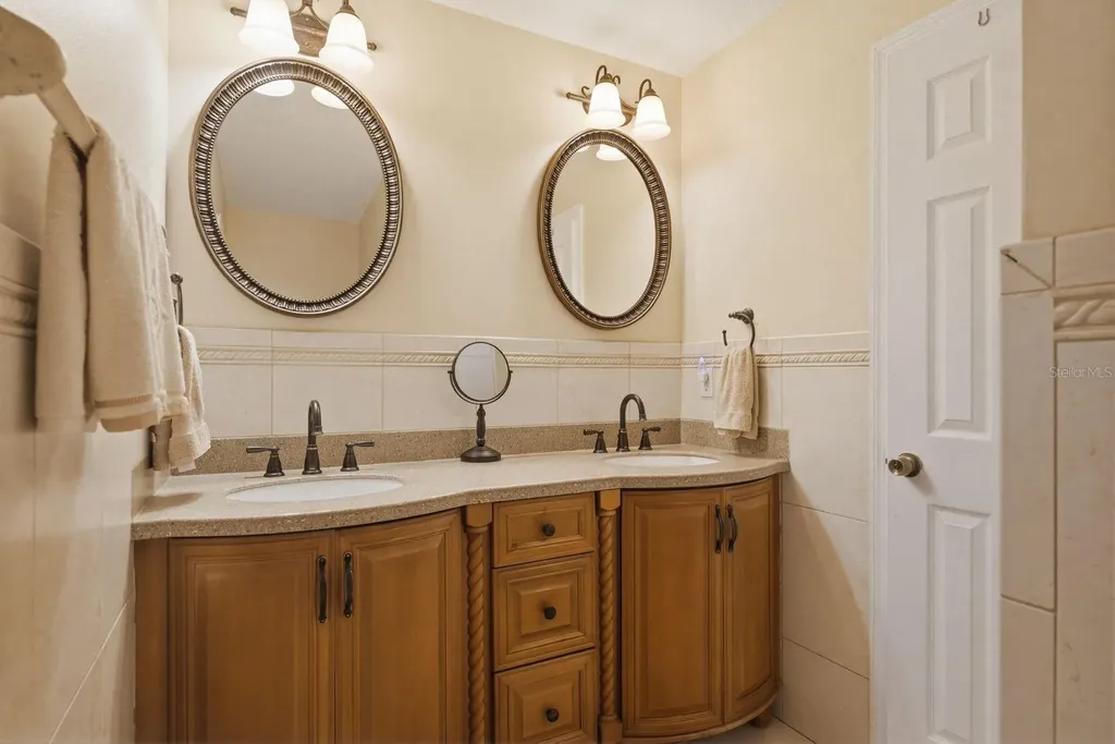 3228 Bentley Drive Palm Harbor FL 34684