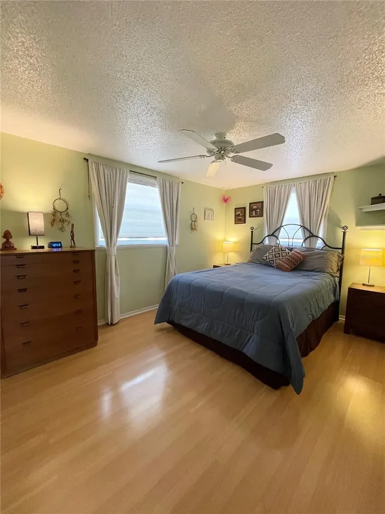 6944 Larchmont Avenue New Port Richey FL 34653