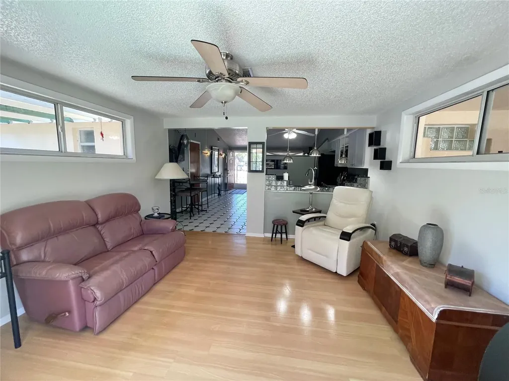 6944 Larchmont Avenue New Port Richey FL 34653