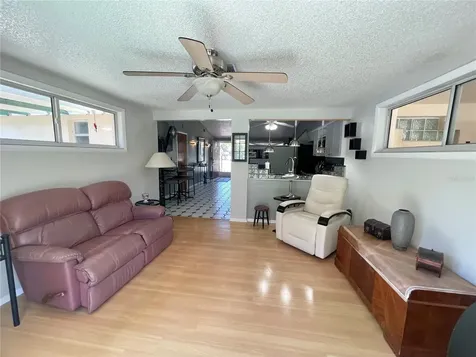 6944 Larchmont Avenue New Port Richey FL 34653