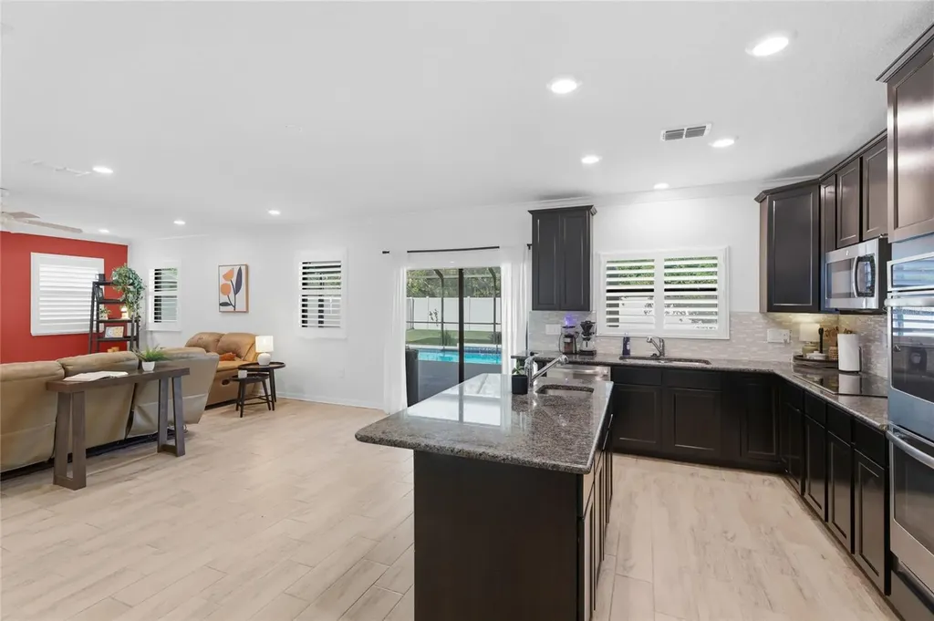 4018 Lindever Lane Palmetto FL 34221