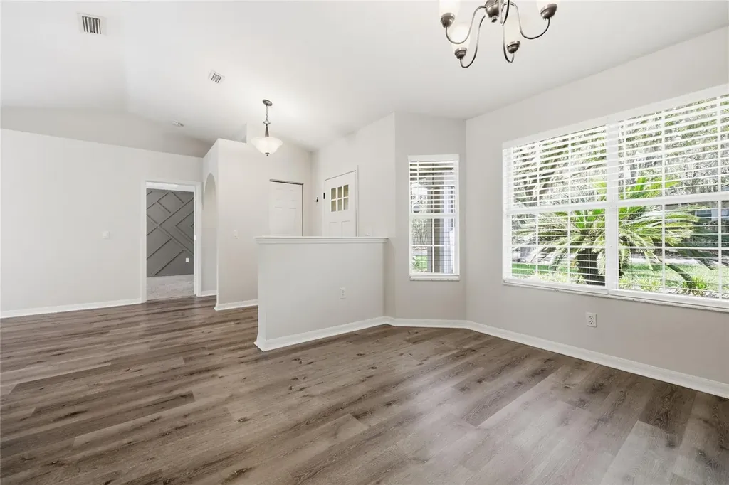 7813 SW 51st Boulevard Gainesville FL 32608