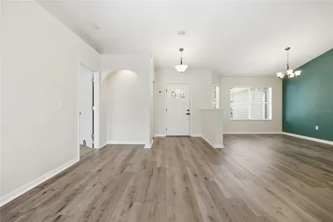7813 SW 51st Boulevard Gainesville FL 32608