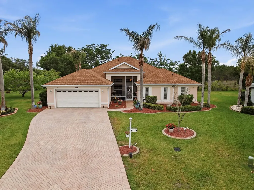 24317 Belle Mede Drive Leesburg FL 34748