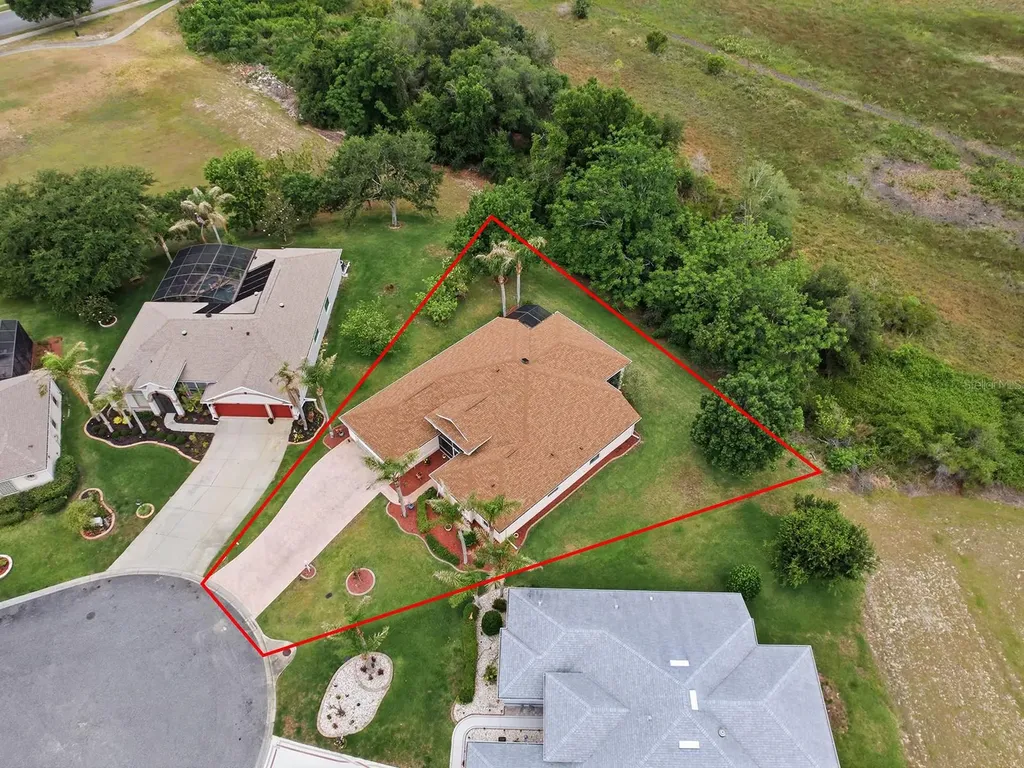 24317 Belle Mede Drive Leesburg FL 34748