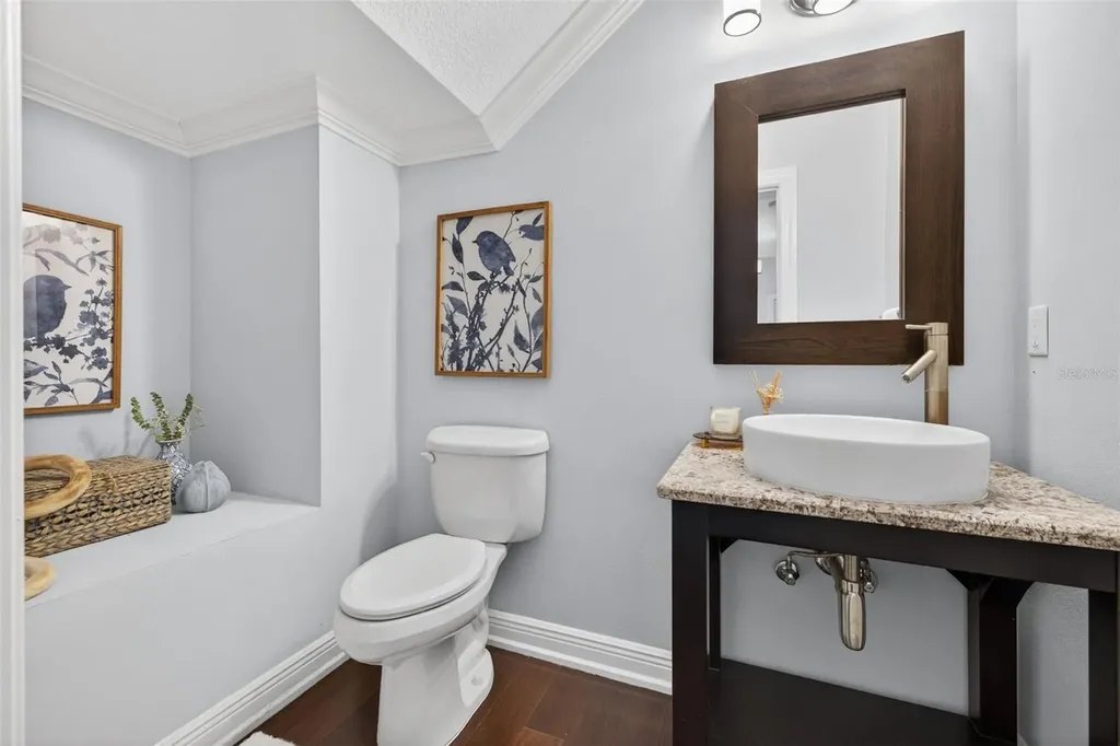 252 Valencia Circle St Petersburg FL 33716