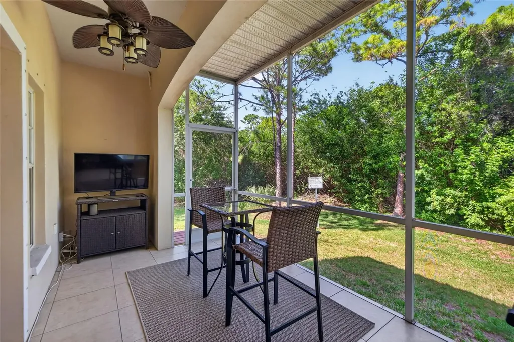 252 Valencia Circle St Petersburg FL 33716