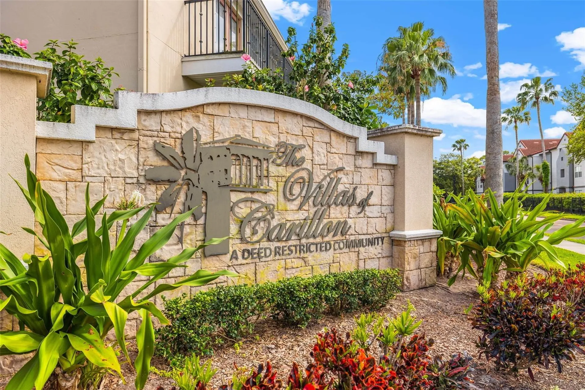 252 Valencia Circle St Petersburg FL 33716