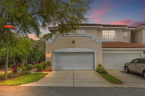252 Valencia Circle St Petersburg FL 33716