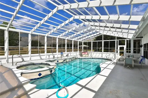4450 SE 216th Avenue Morriston FL 32668