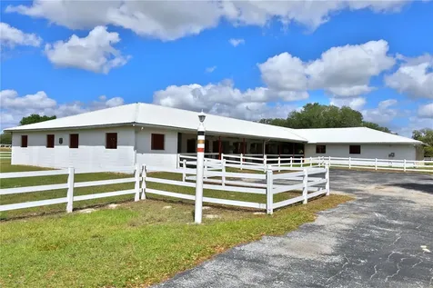 4450 SE 216th Avenue Morriston FL 32668
