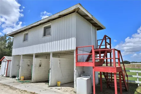 4450 SE 216th Avenue Morriston FL 32668