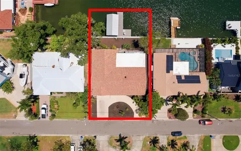 2300 S Shore Drive SE St Petersburg FL 33705