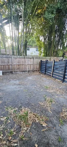 10225 N Ojus Drive Tampa FL 33617