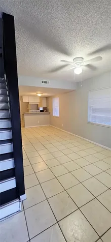 10225 N Ojus Drive Tampa FL 33617