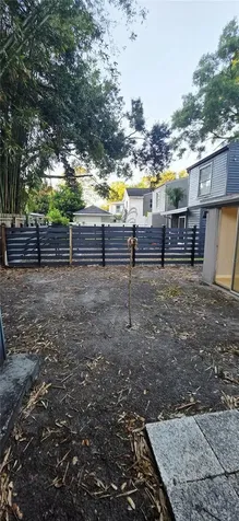 10225 N Ojus Drive Tampa FL 33617