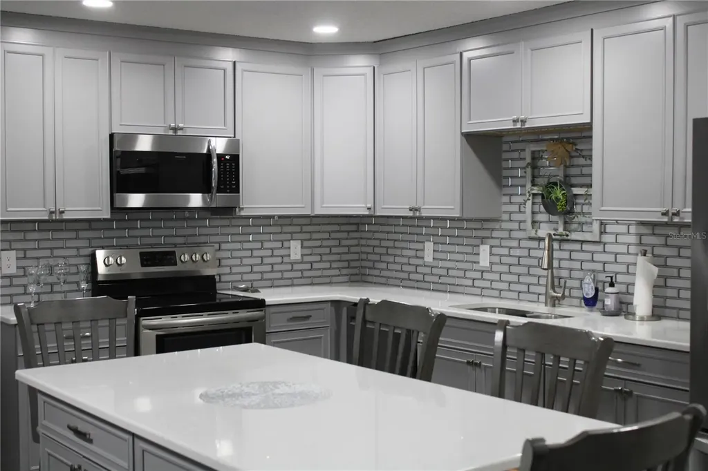9587 SW 84th Terrace Ocala FL 34481