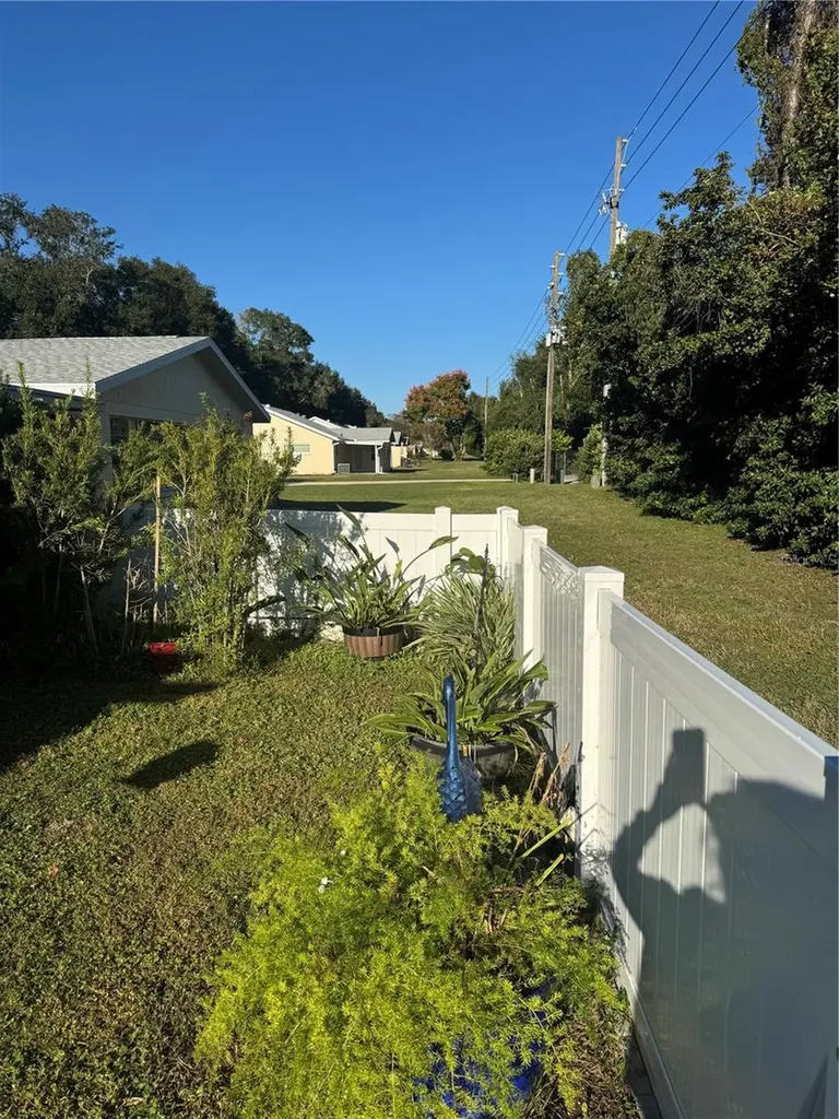 9587 SW 84th Terrace Ocala FL 34481