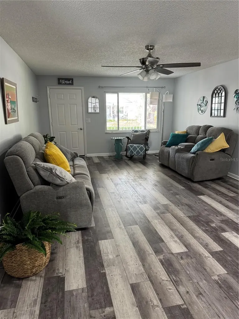 9587 SW 84th Terrace Ocala FL 34481
