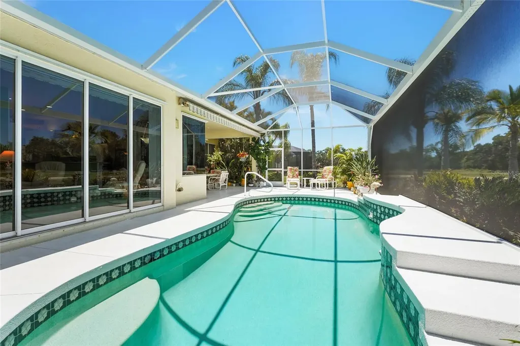10591 Old Grove Circle Bradenton FL 34212