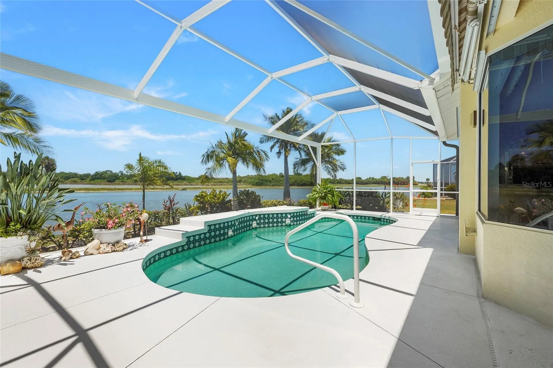 10591 Old Grove Circle Bradenton FL 34212