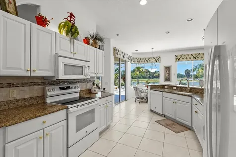 10591 Old Grove Circle Bradenton FL 34212