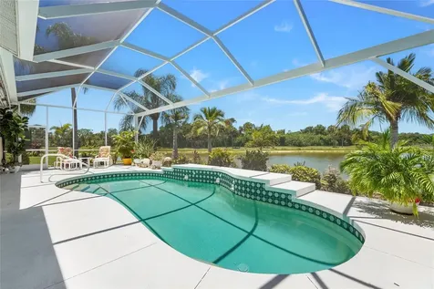 10591 Old Grove Circle Bradenton FL 34212
