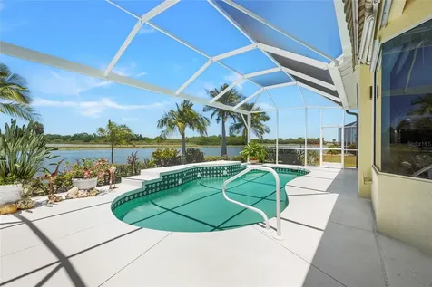 10591 Old Grove Circle Bradenton FL 34212