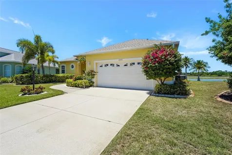 10591 Old Grove Circle Bradenton FL 34212