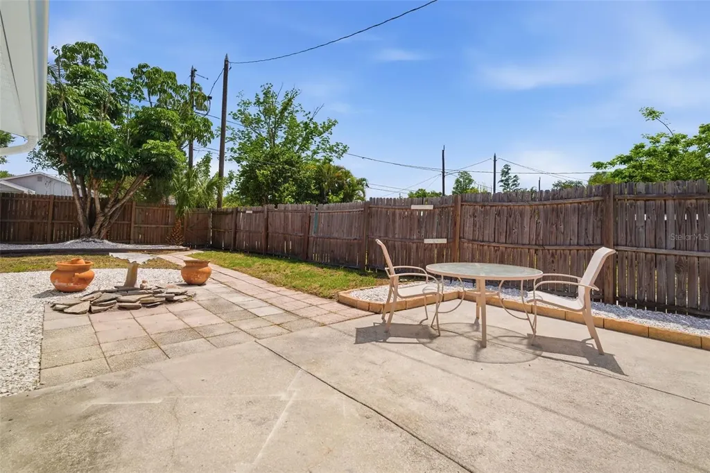 4120 Burlington Avenue N St Petersburg FL 33713
