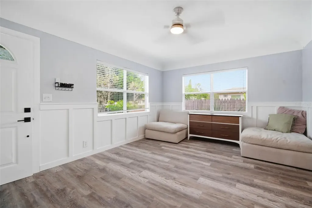 4120 Burlington Avenue N St Petersburg FL 33713