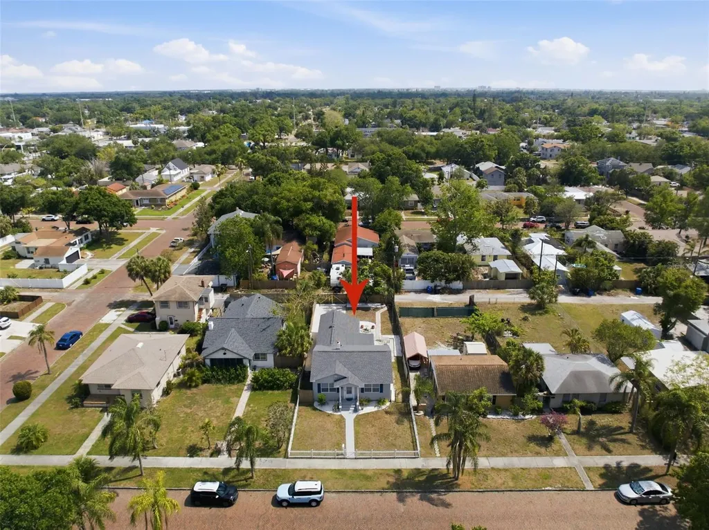 4120 Burlington Avenue N St Petersburg FL 33713