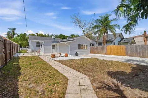 4120 Burlington Avenue N St Petersburg FL 33713