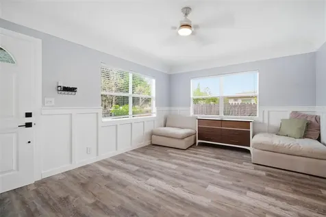 4120 Burlington Avenue N St Petersburg FL 33713