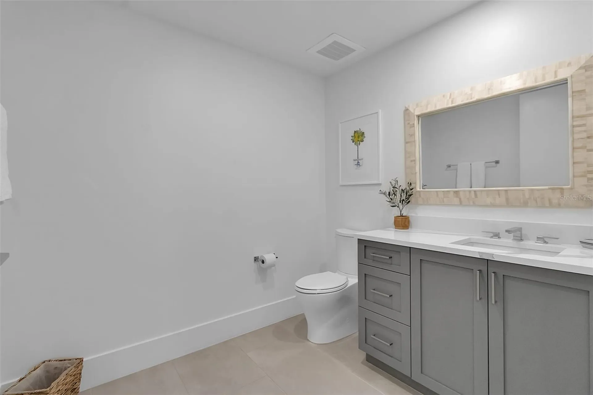 1035 Seaside Drive Sarasota FL 34242