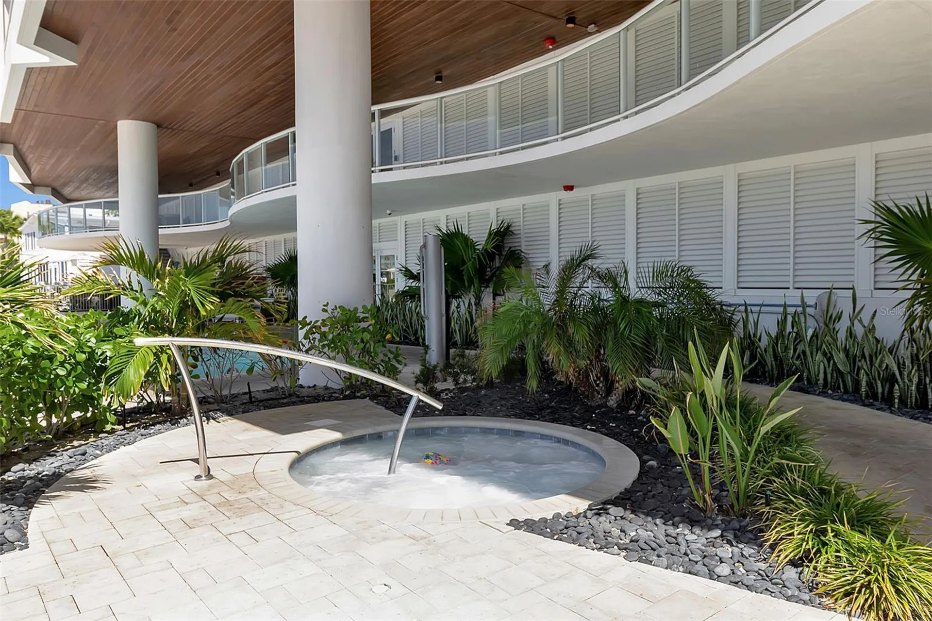 1035 Seaside Drive Sarasota FL 34242
