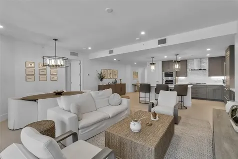 1035 Seaside Drive Sarasota FL 34242