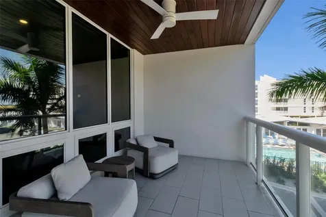 1035 Seaside Drive Sarasota FL 34242