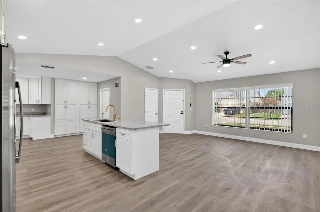 1510 Kestrel Way Brandon FL 33511