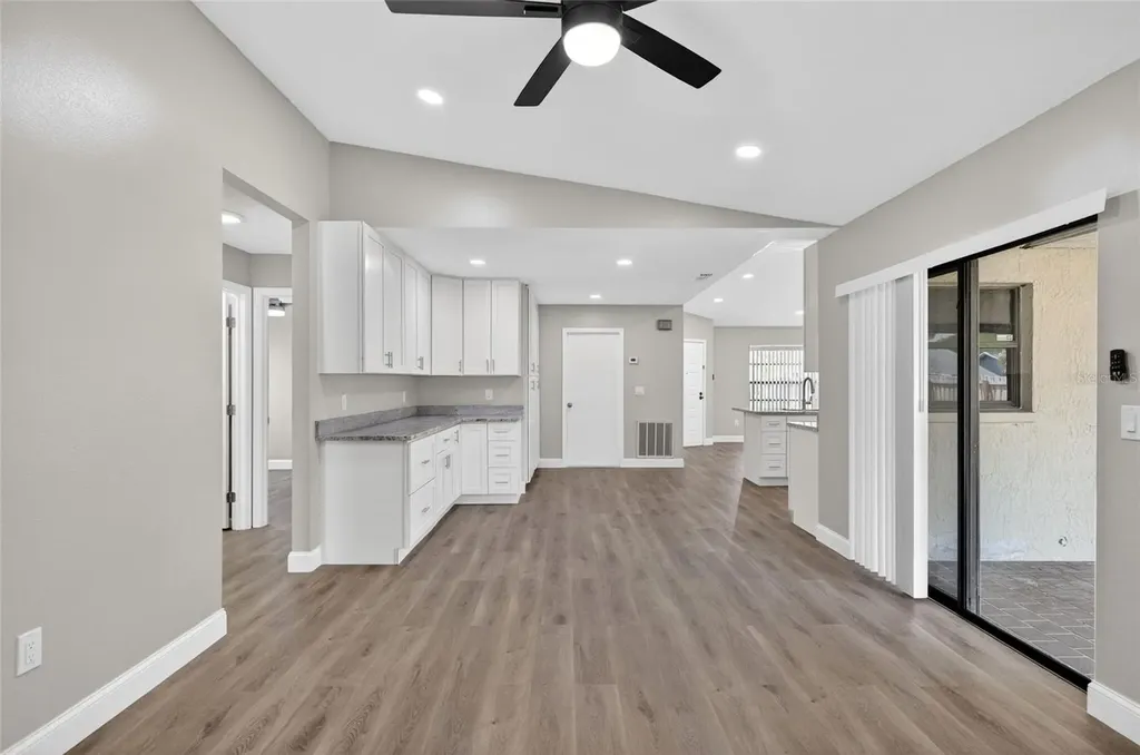 1510 Kestrel Way Brandon FL 33511