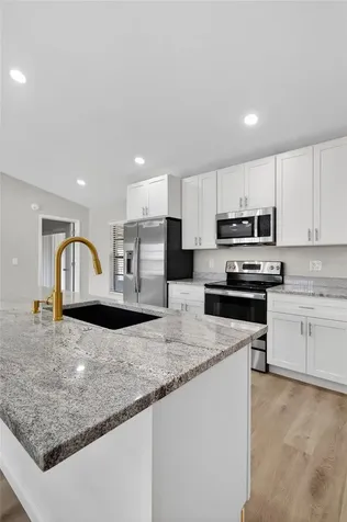 1510 Kestrel Way Brandon FL 33511