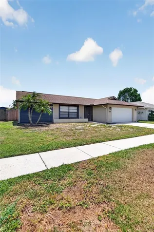 1510 Kestrel Way Brandon FL 33511