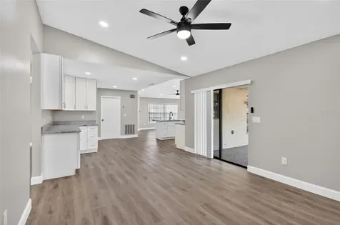 1510 Kestrel Way Brandon FL 33511