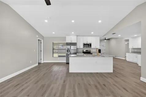 1510 Kestrel Way Brandon FL 33511