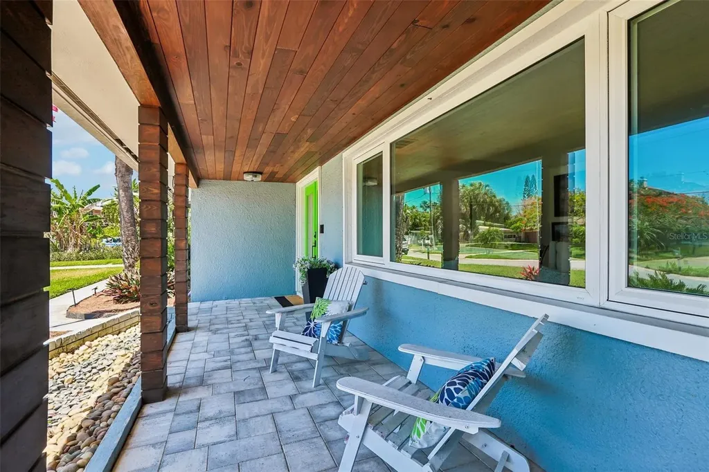 3203 Hibiscus Drive W Belleair Beach FL 33786