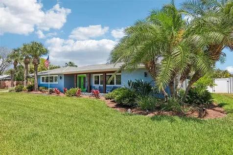 3203 Hibiscus Drive W Belleair Beach FL 33786